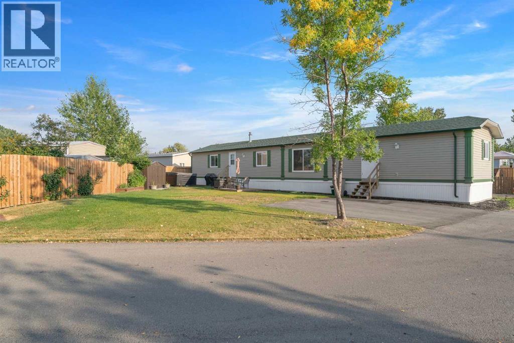 6220 17th Avenue Se Unit 207, Calgary, AB T2A 0W6