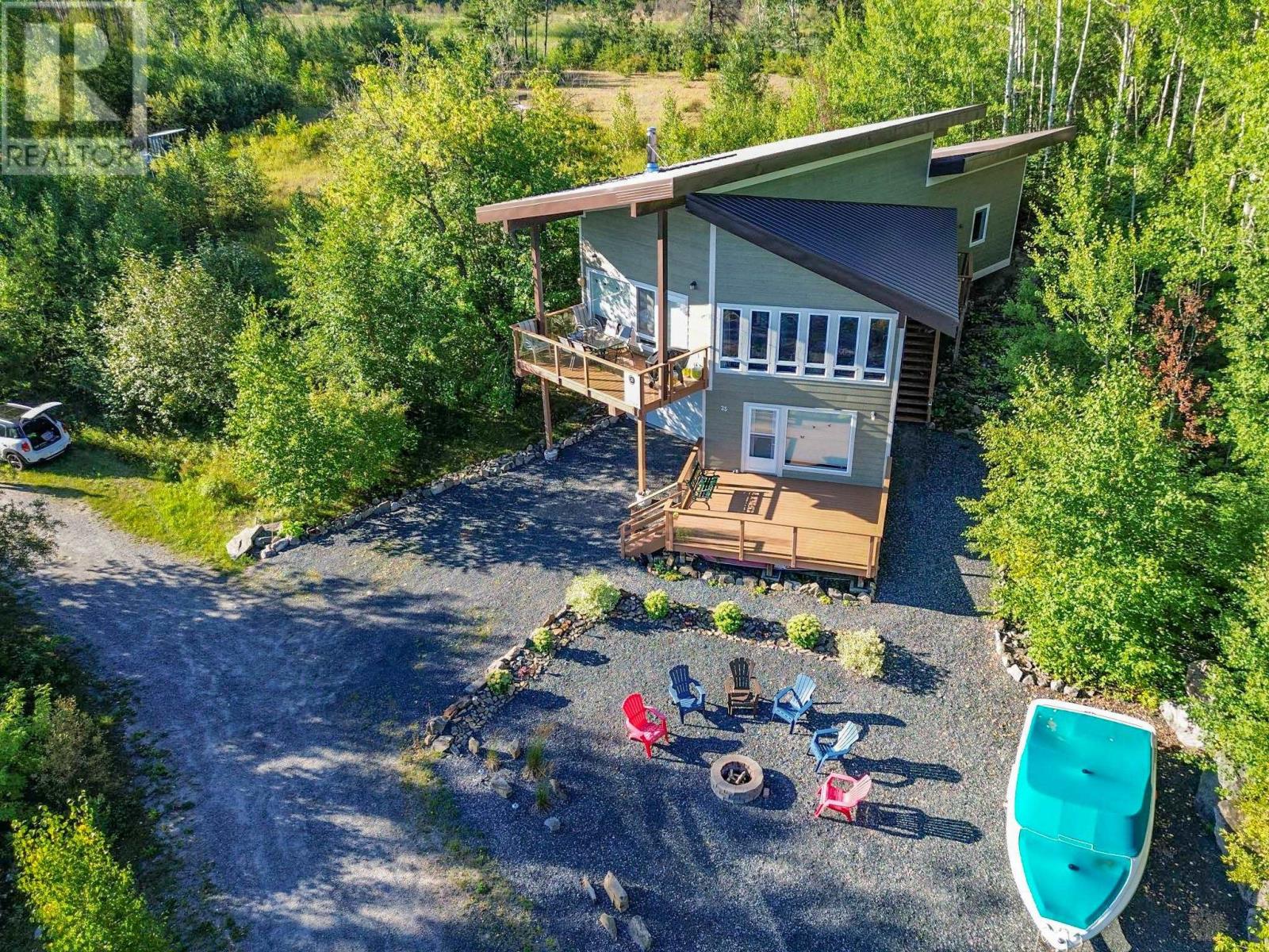 25 Royal Lakeroyal Lake Resort Inc, West Of Keewatin, ON P0X 1S0