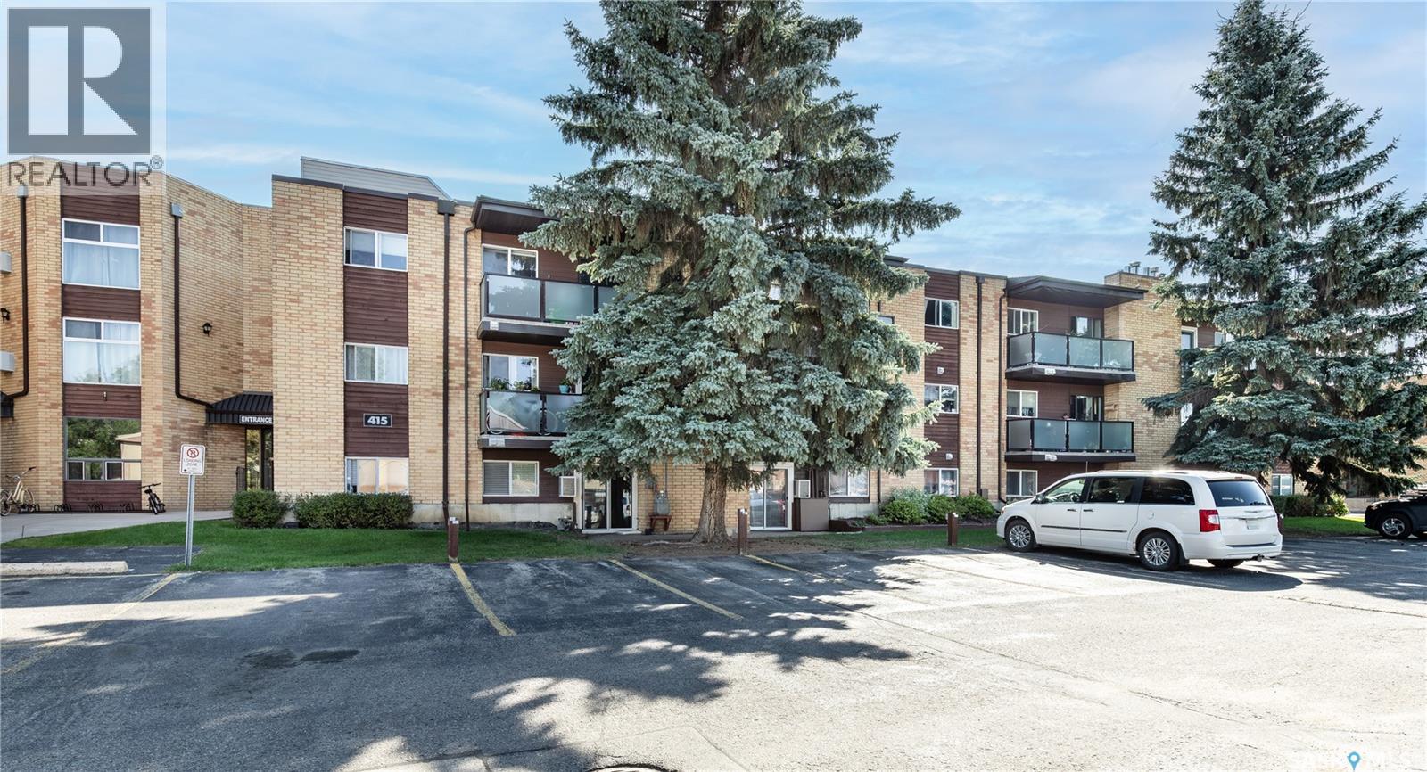 415 Tait Court Unit 307, Saskatoon, SK S7H 5J9