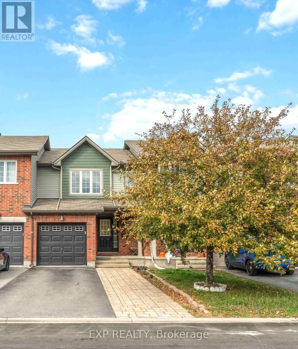 438 Haresfield Ct, Ottawa, ON K4M 0B6
