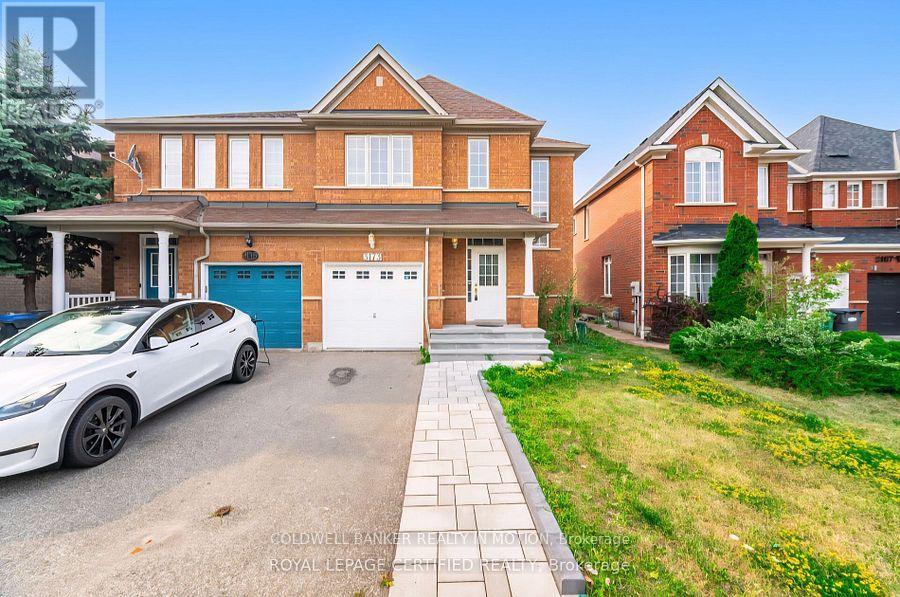 3173 Bentley Dr, Mississauga, ON L5M 6V8