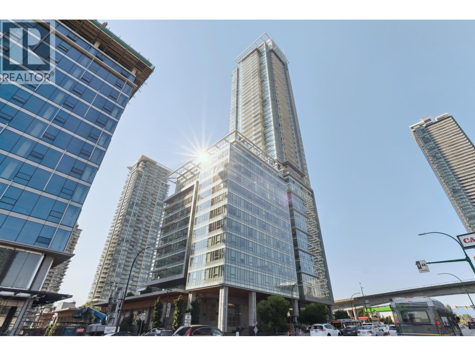 4485 Skyline Drive Unit 1607, Burnaby, BC V5C 0J2