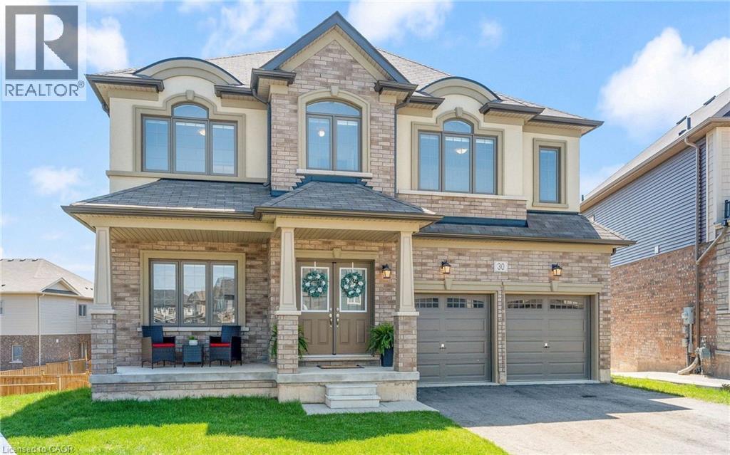 30 Rowley St, Brantford, ON N3S 0J6