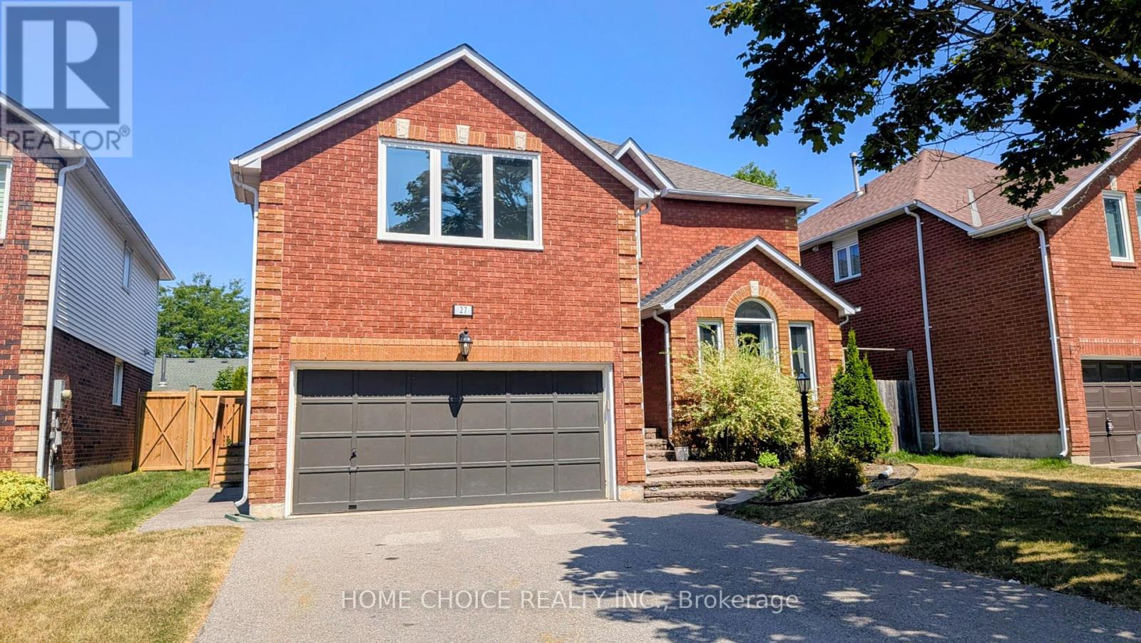 27 Doncaster Cres, Clarington, ON L1B 1E8