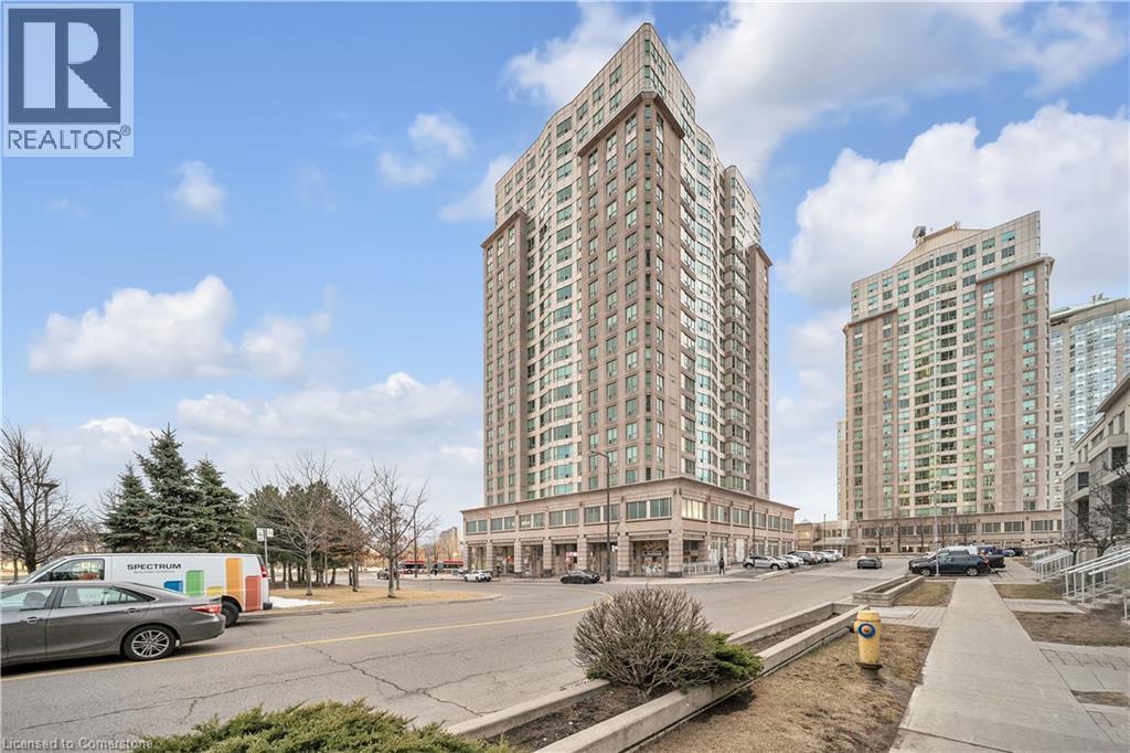 8 Lee Centre Drive Unit Ph203, Toronto, ON M1H 3H8