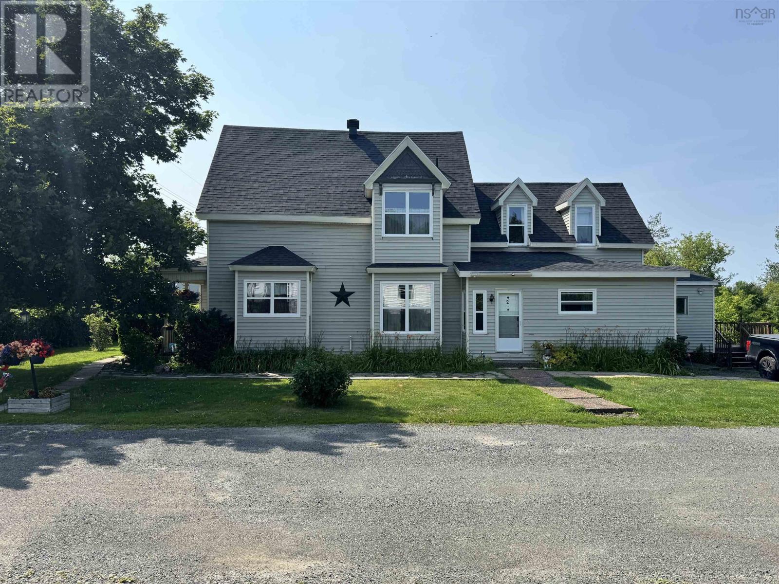 2112 North St, Westville, NS B0K 2A0