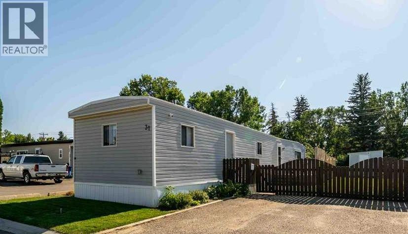 2248 Southview Drive Se Unit 31, Medicine Hat, AB T1B 1R3