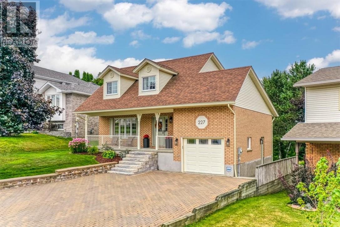 227 Gold, Sudbury, ON P3E 6A4