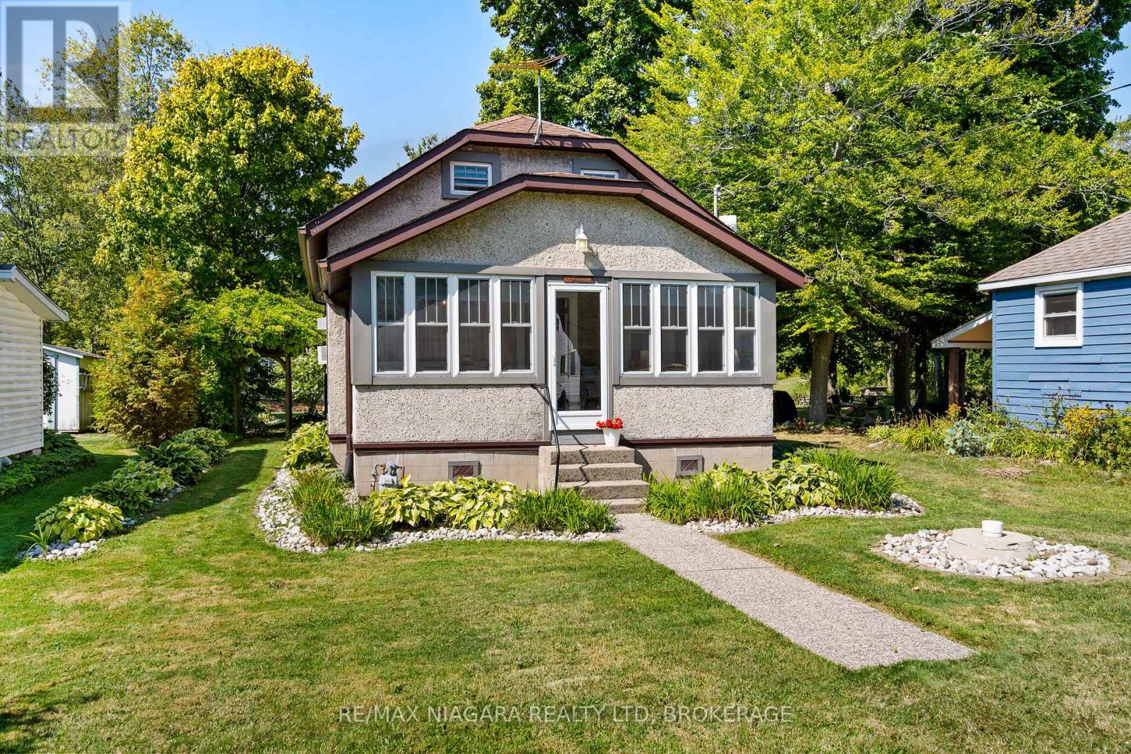 12642 Campbell Rd, Wainfleet, ON L0S 1V0