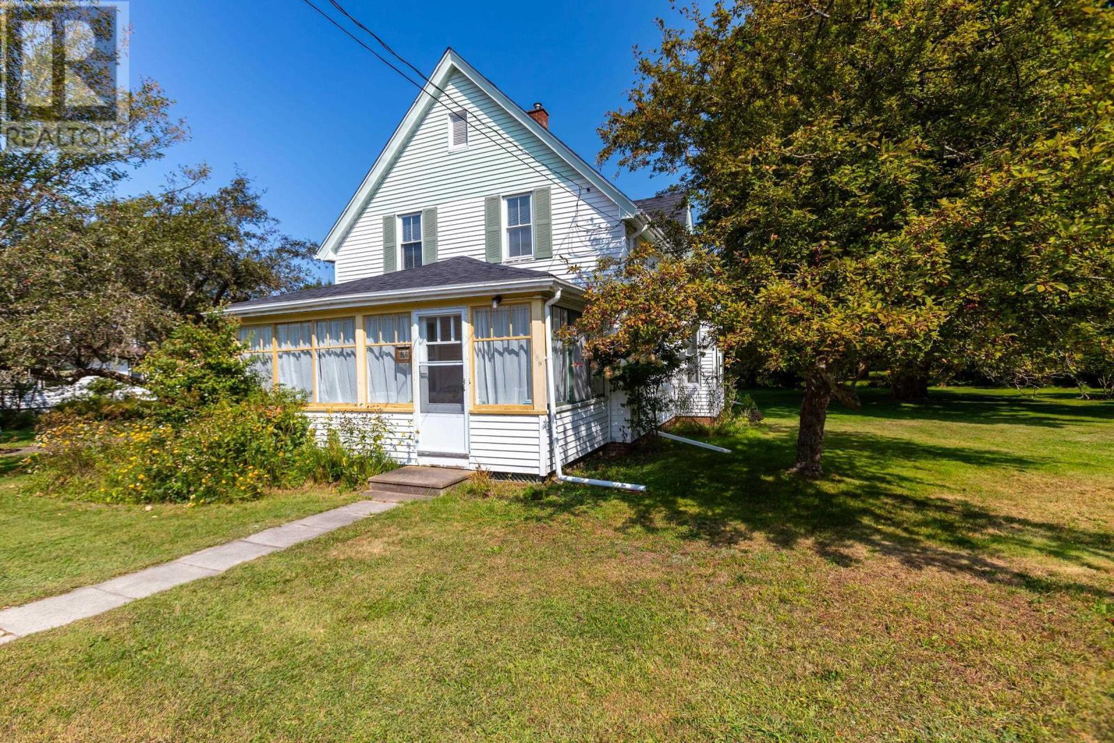 166 Ritchie St, Annapolis Royal, NS B0S 1A0