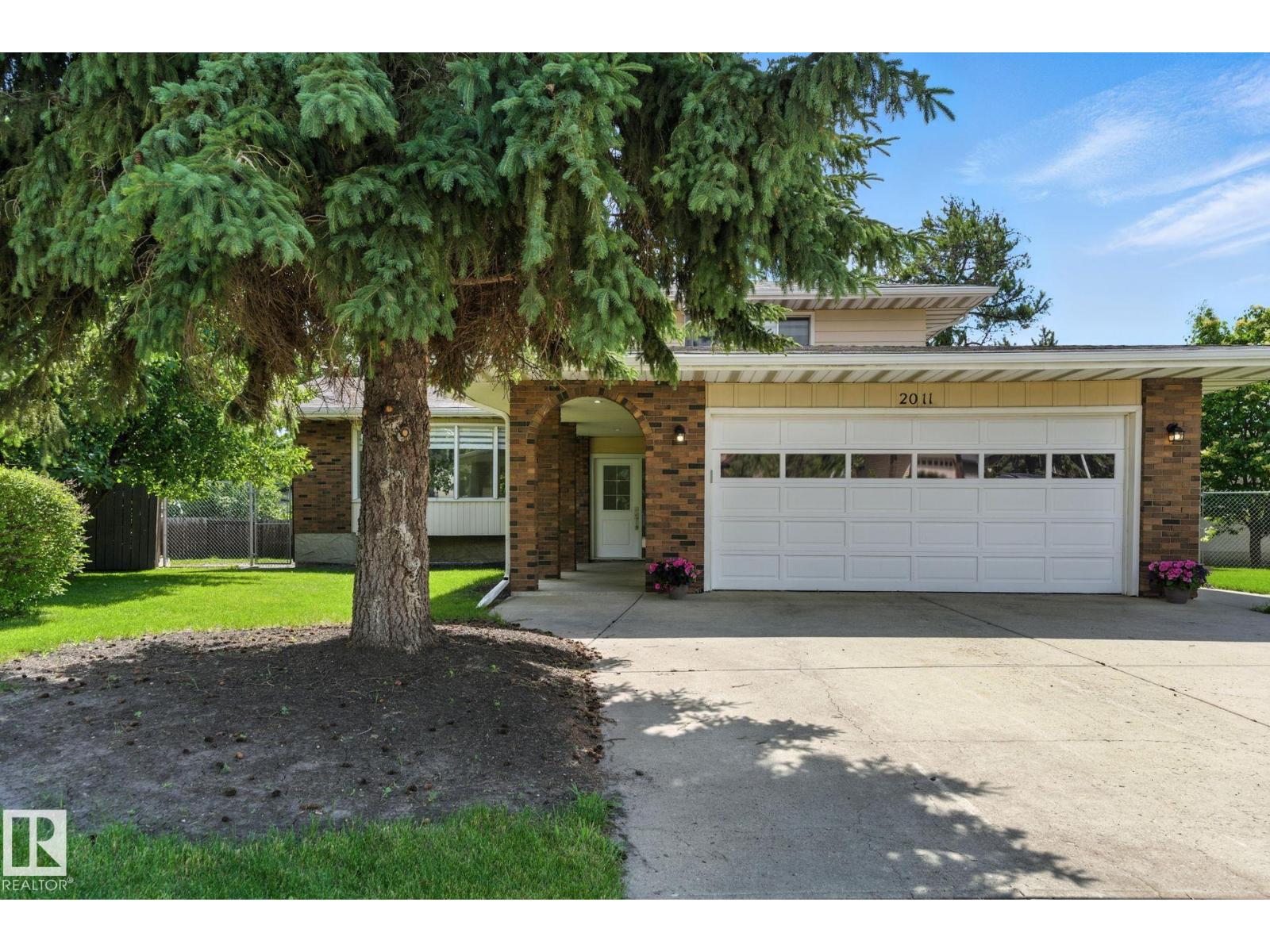 89 St Nw Unit 2011, Edmonton, AB T6K 2A2