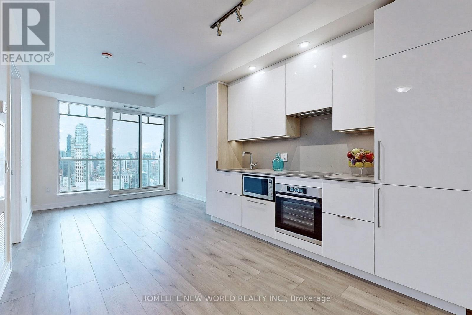 4106 28 Freeland St, Toronto, ON M5E 0E3