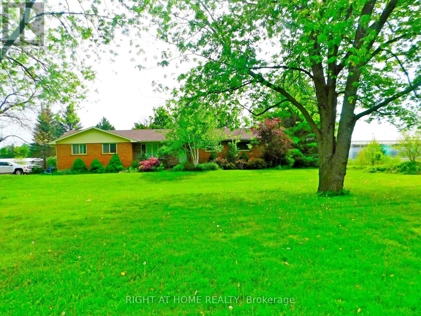 24 Highway Unit 2492, Norfolk Townsend, ON N0E 1Y0