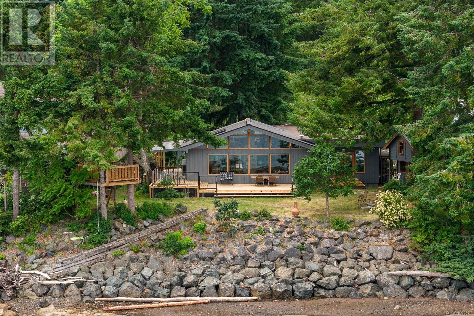 196 Captain Morgans Blvd, Nanaimo, BC V9R 6R1