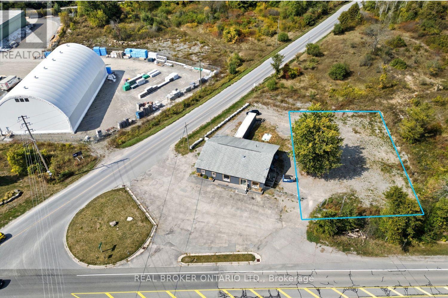 7307 County 29 Rd, Mississippi Mills, ON K7C 3P1