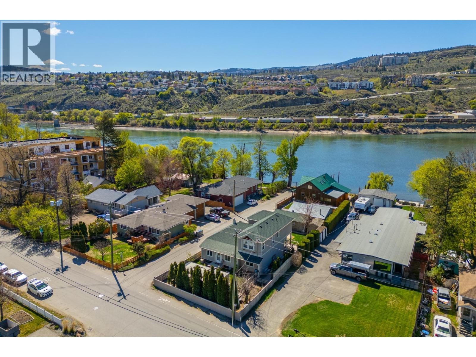 253 Royal Ave, Kamloops, BC V2B 3P4
