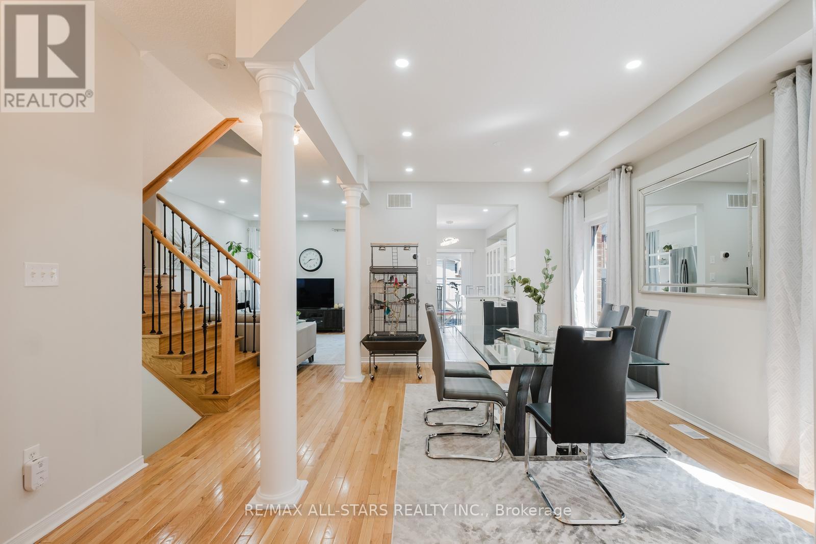 19 Coronet St, Whitchurch-Stouffville, ON L4A 0X8