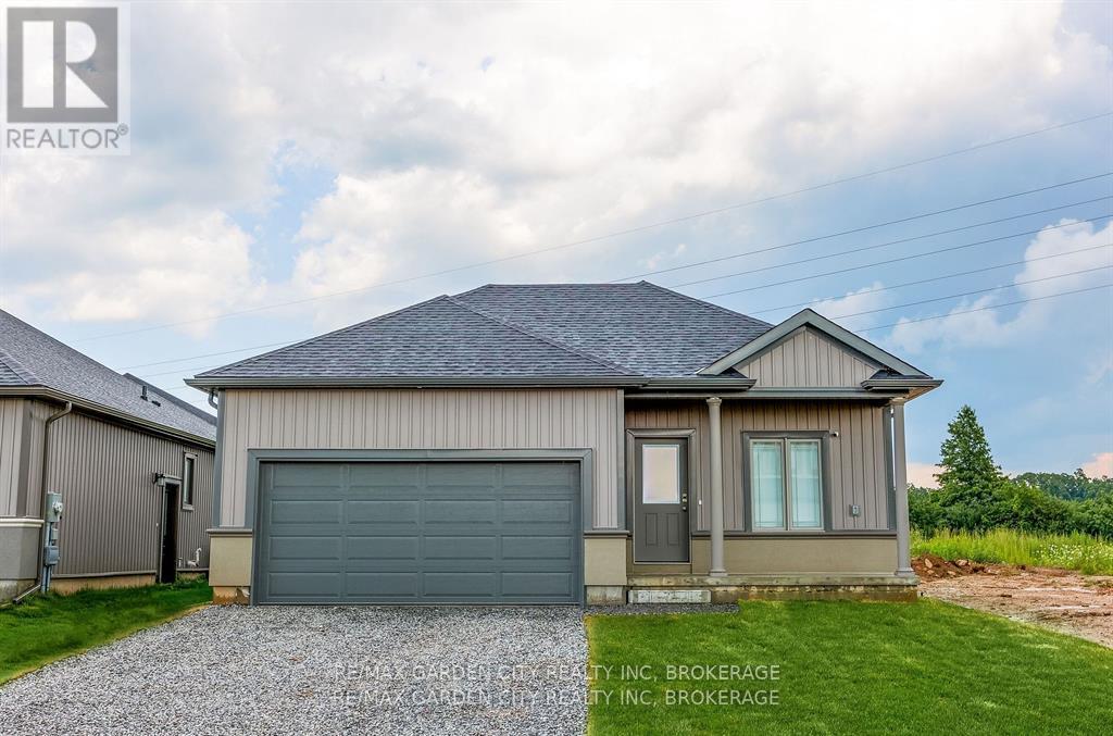 34 Bounty Ave, Thorold, ON L2V 0H3