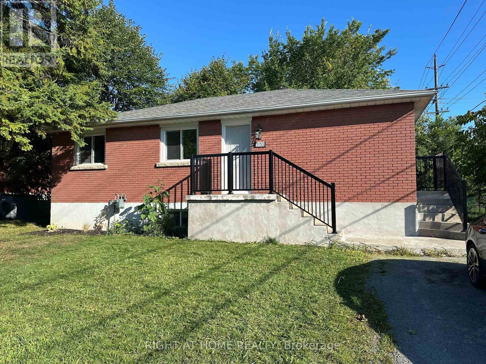 1153 Johnson St N, Kingston, ON K7M 2N9