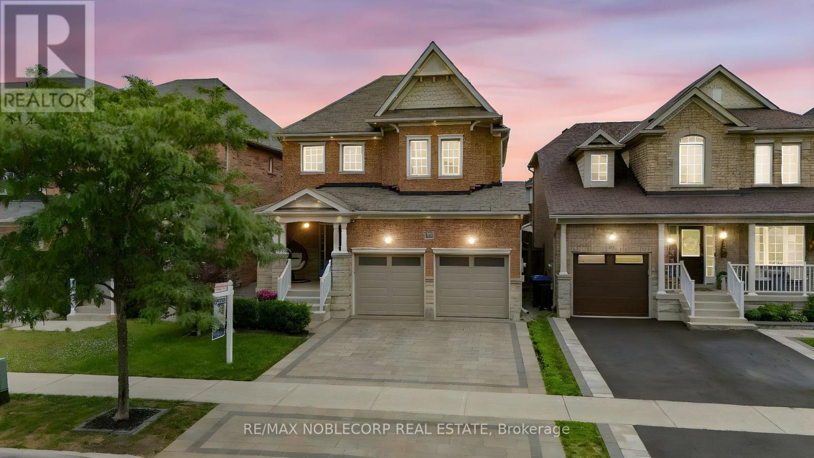 158 Downy Emerald Dr, Bradford West Gwillimbury, ON L3Z 0J2