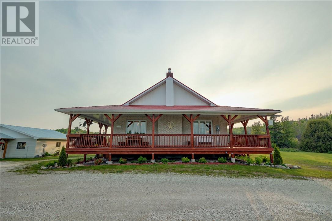 190 Highway 17, Walford, ON P0P 2A0