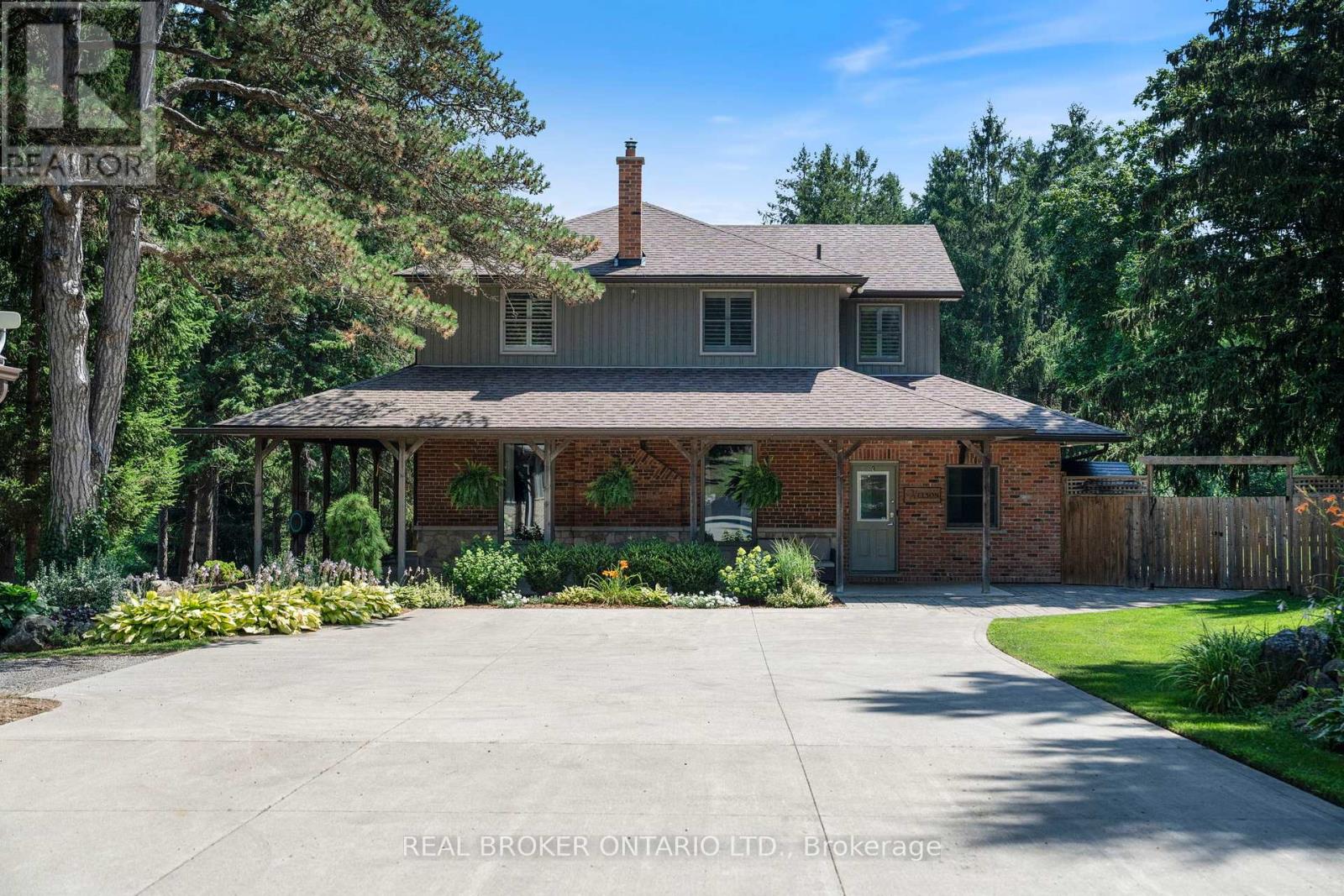 182 Governors Rd Rd E, Brant, ON N3L 3E1