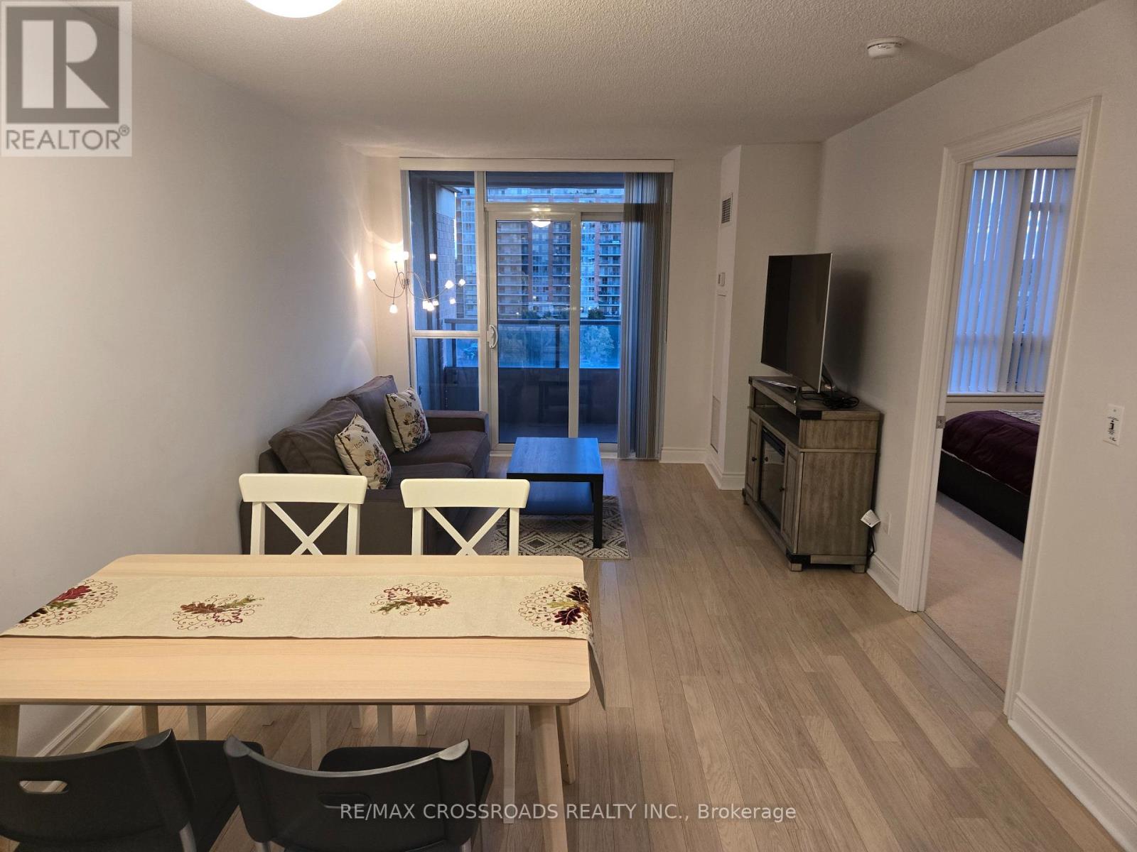 659 23 Cox Blvd, Markham, ON L3R 7Z9