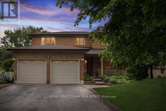 12 Linton Ct, Uxbridge, ON L9P 1L6
