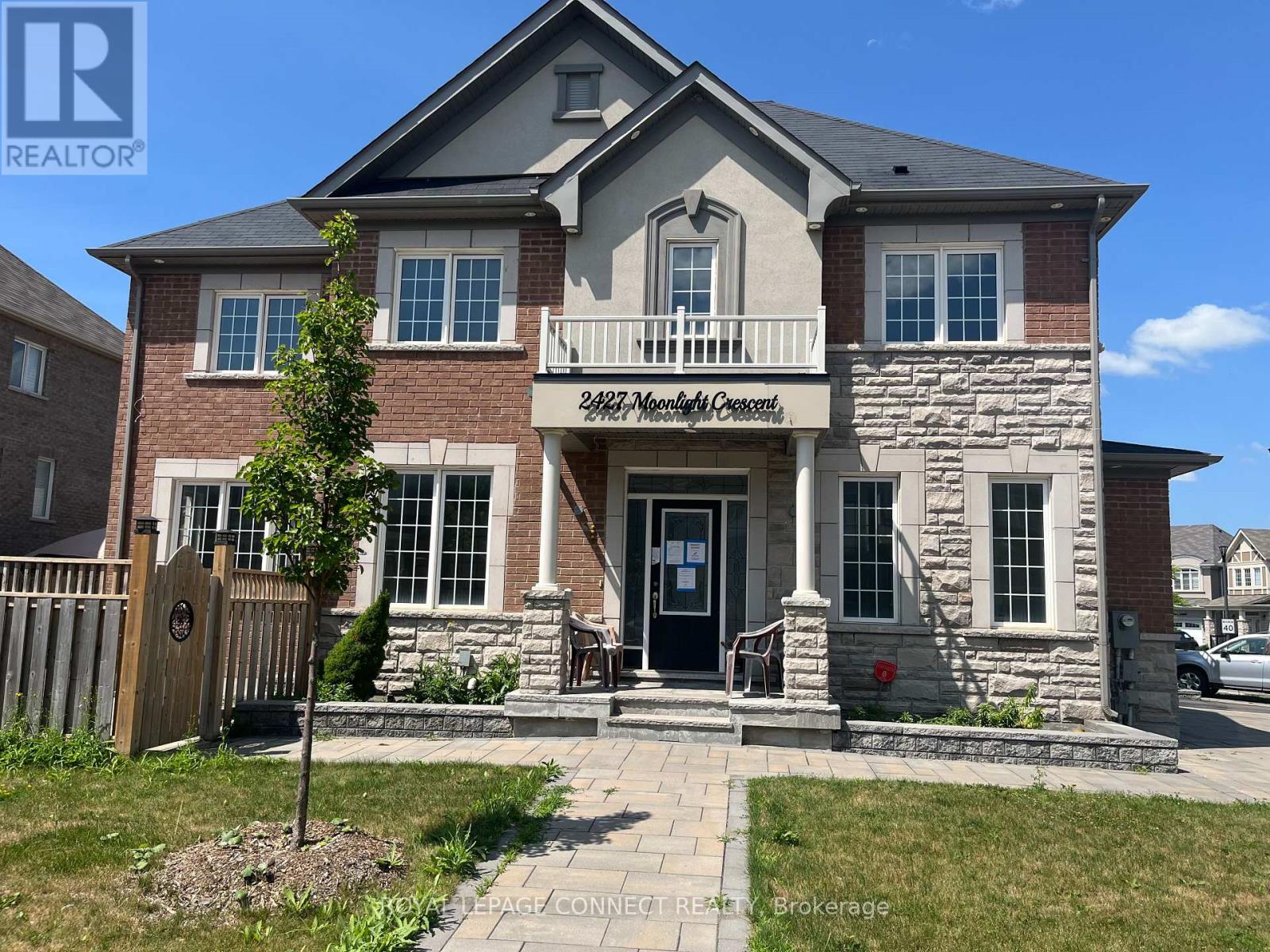 2427 Moonlight Cres, Pickering, ON L1X 0E9