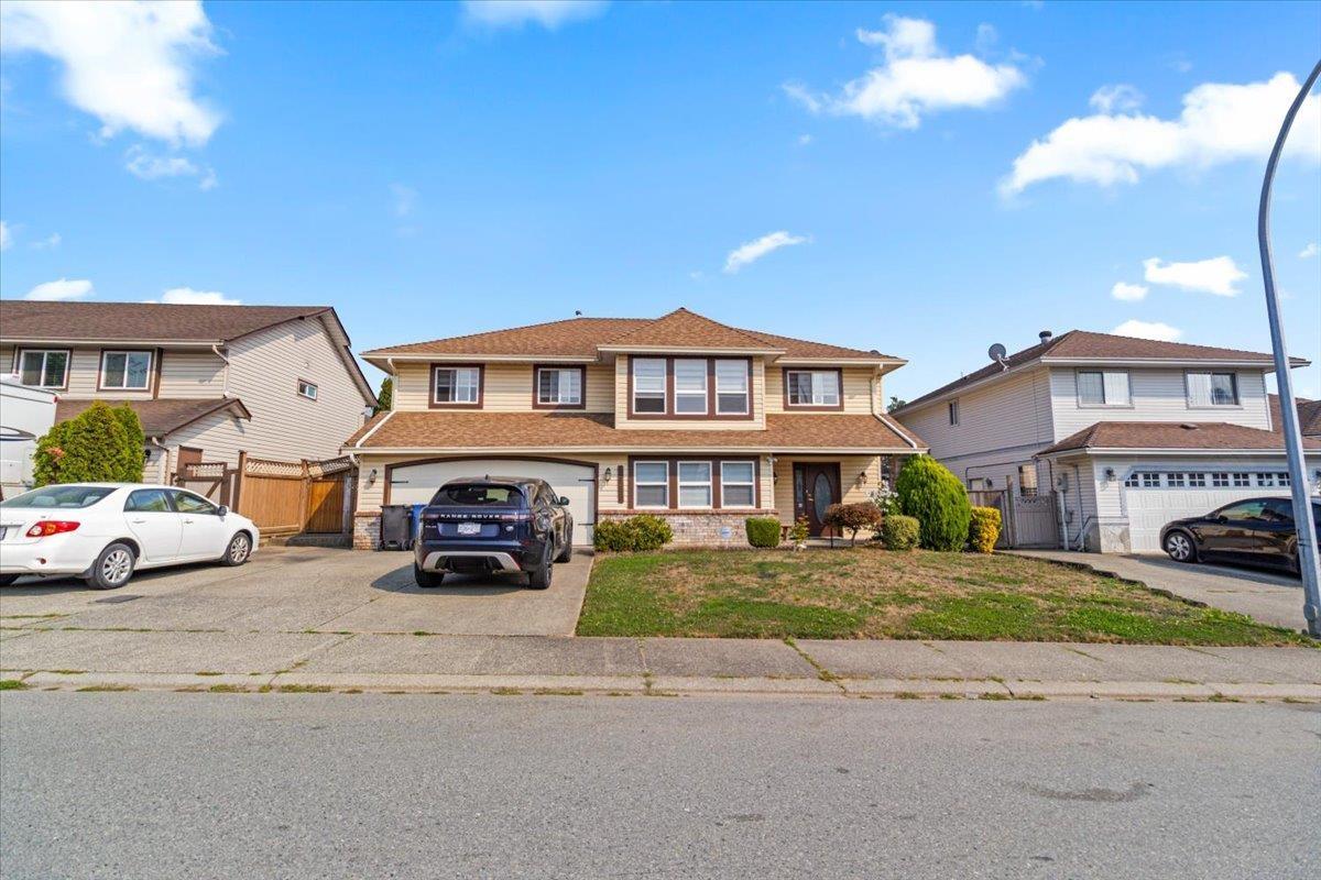 2958 Sidoni Ave, Abbotsford, BC V2T 5J8