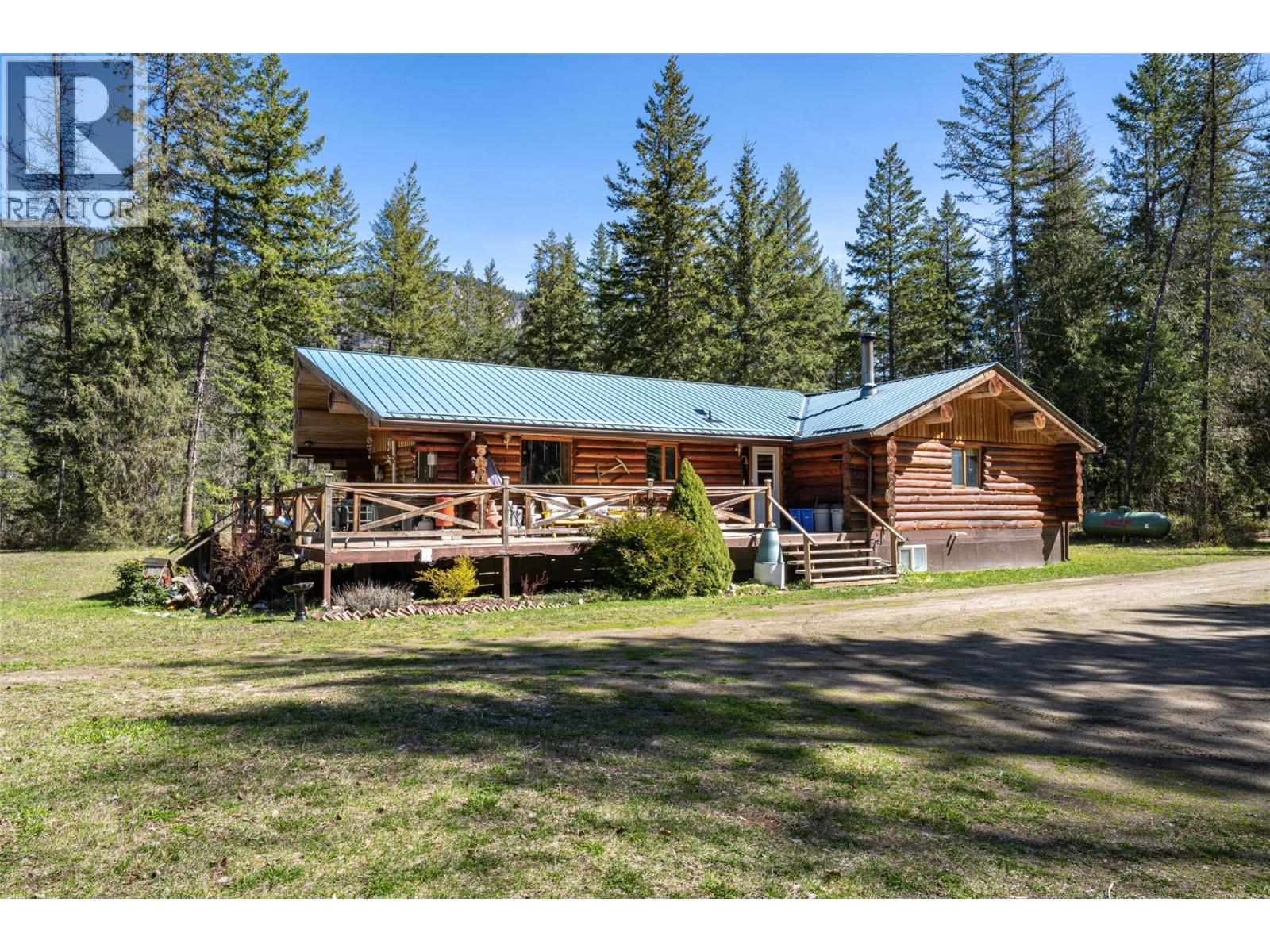 6 Highway Unit 1474, Cherryville, BC V0E 2G1