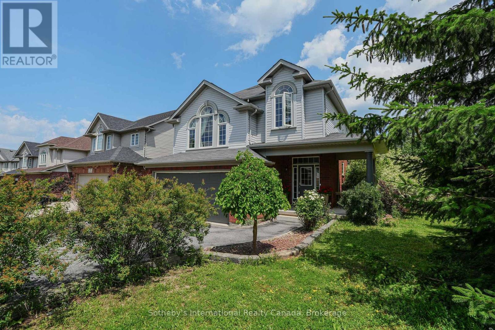 3 Alyssa Dr, Collingwood, ON L9Y 5K8