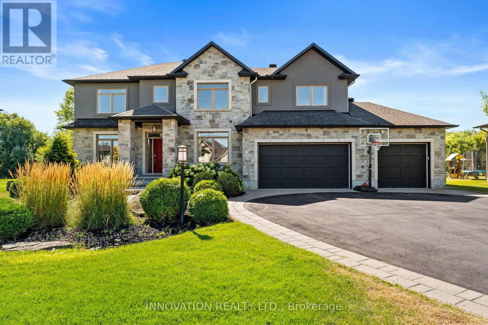 820 Mcmanus Ave, Ottawa, ON K4M 0B3