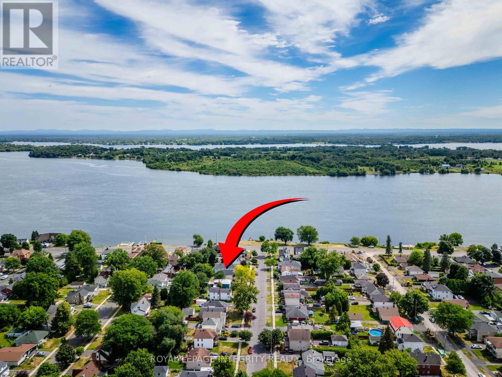 12-14 12 Leonia St, Cornwall, ON K6H 5L6