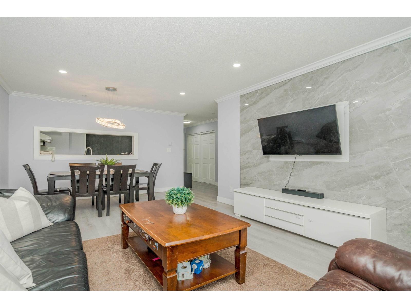 16137 83 Avenue Unit 312, Surrey, BC V4N 0N1