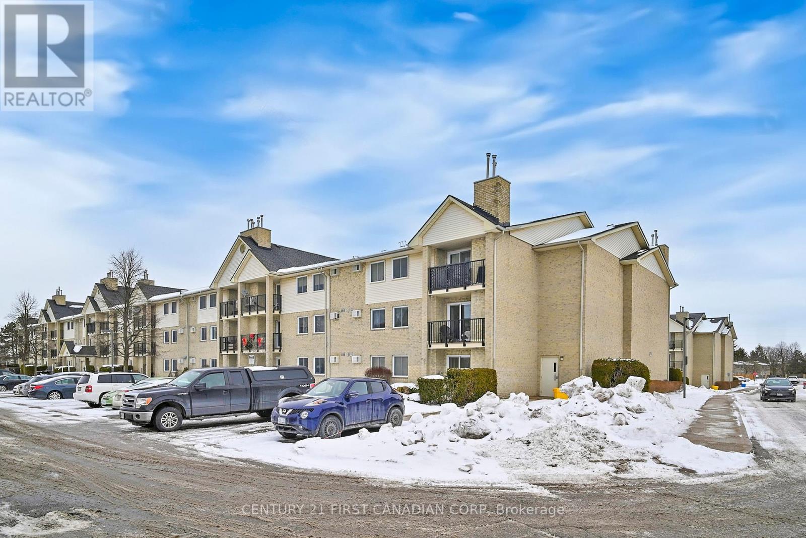319 735 Deveron Cres, London, ON N5Z 4X8