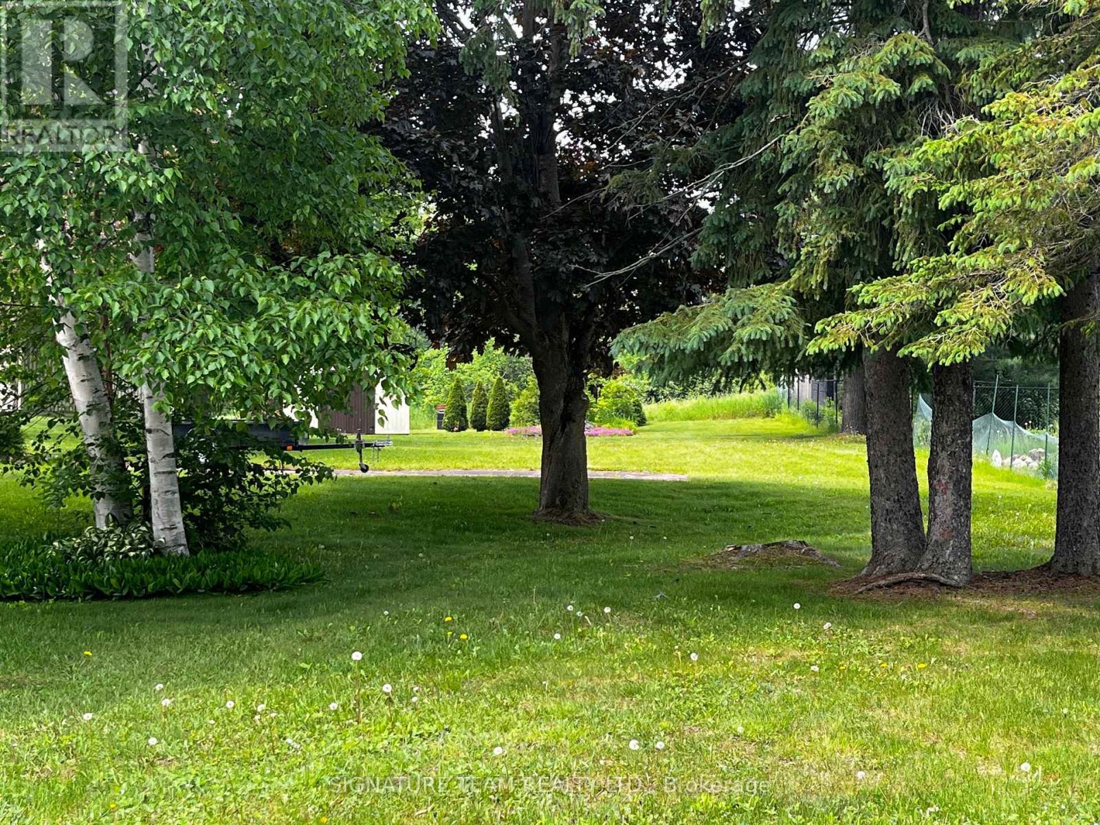 0 Ross St, Whitewater Region, ON K0J 1K0