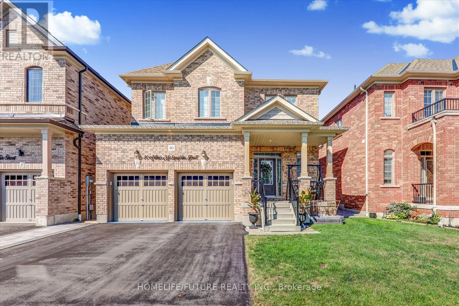 30 Arthur Mclaughlin St, Clarington, ON L1C 0T6