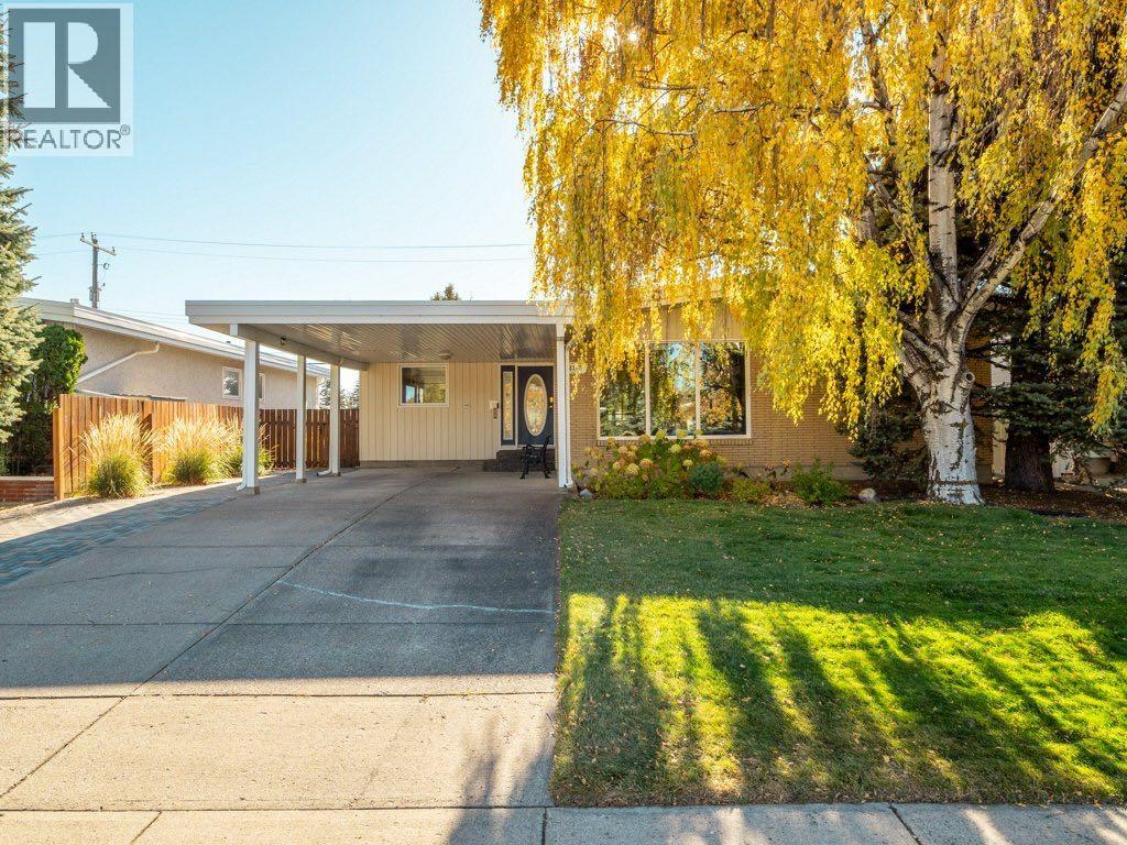 20 Avenue Unit 2122, Lethbridge, AB T1K 1G5