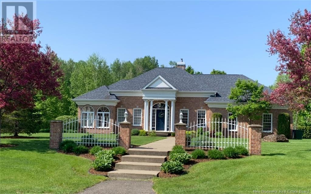 601 Main St, Grand-saultgrand Falls, NB E3Z 2W4