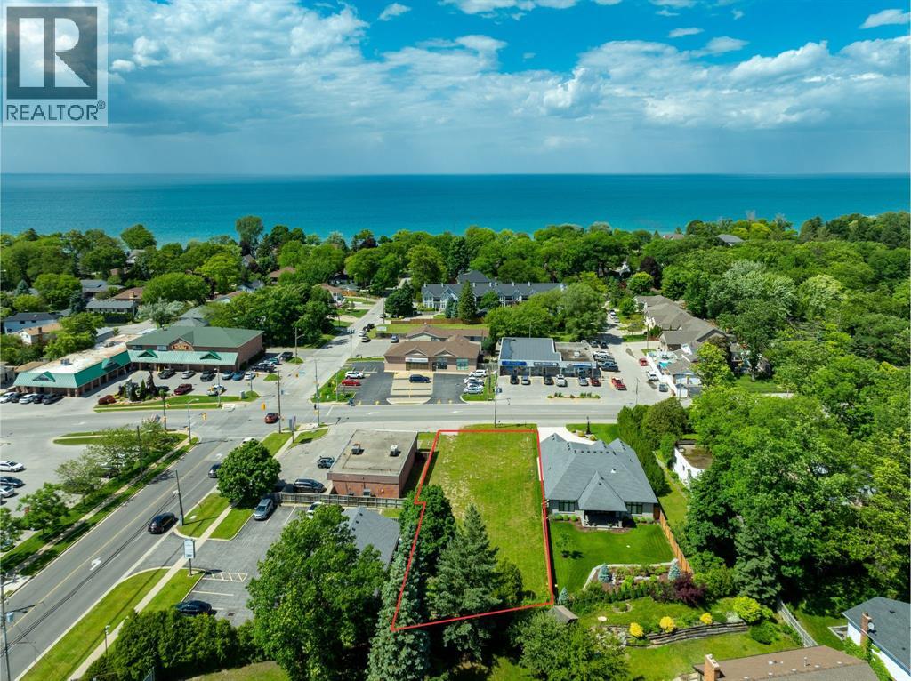 1207 Lakeshore Rd, Sarnia, ON N7S 2L1