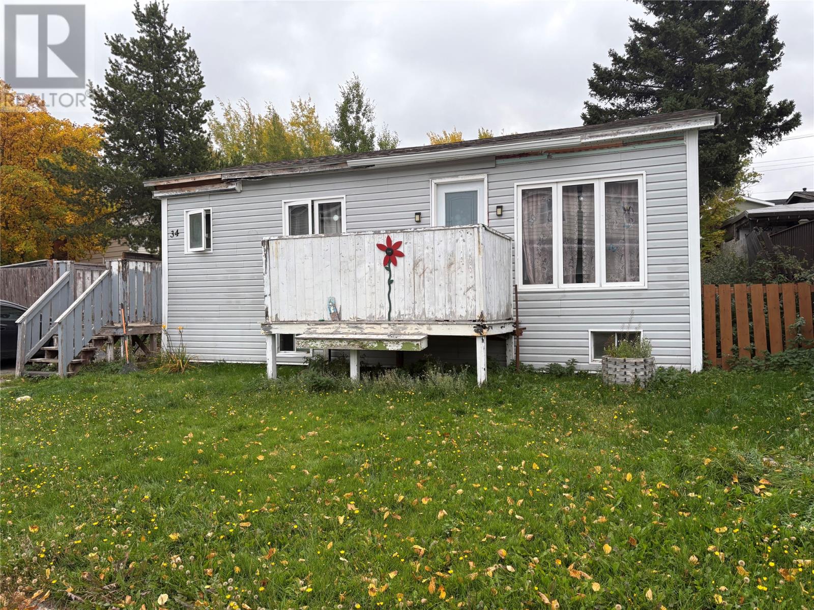 34 Thirteenth Ave, Grand Falls-Windsor, NL A2B 1C4