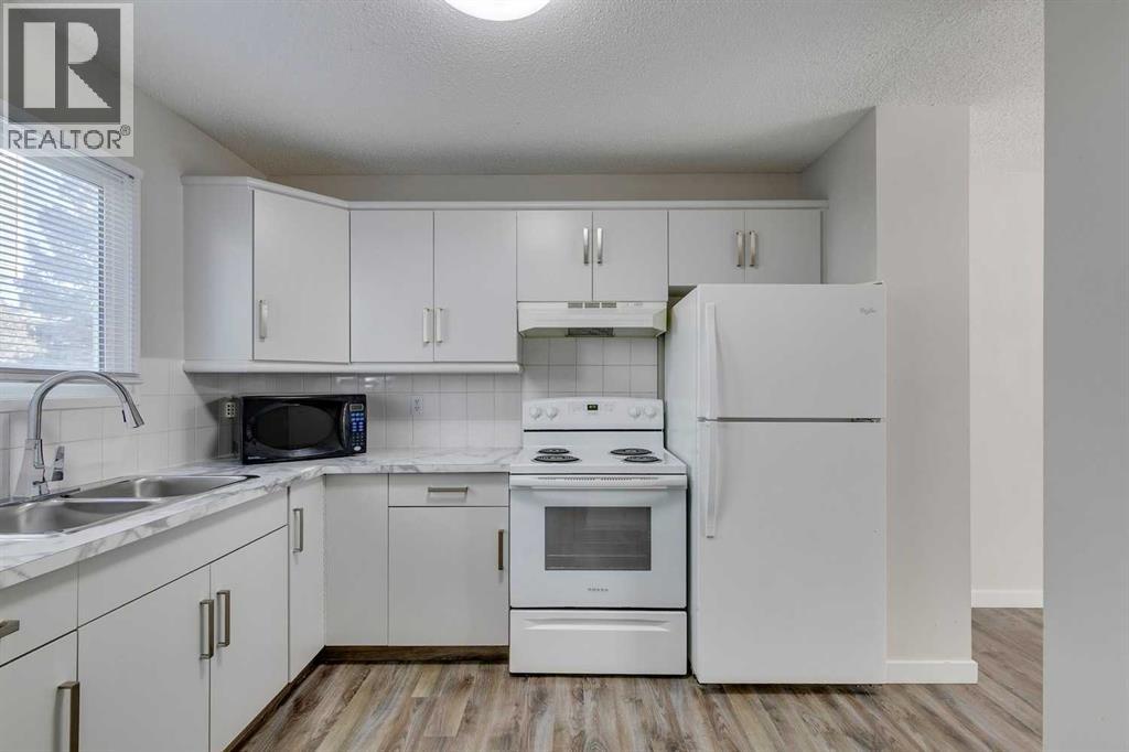 219 90 Avenue Se Unit 52, Calgary, AB T2J 0A3
