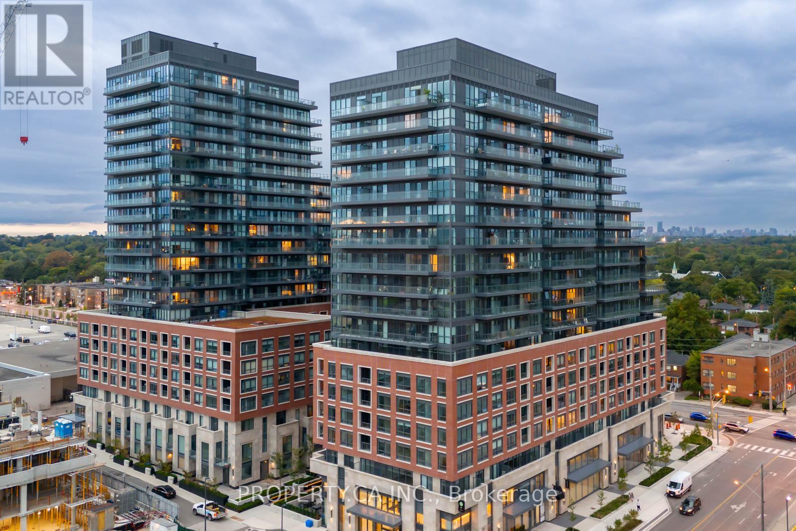 303 33 Frederick Todd Way, Toronto, ON M4G 0C9