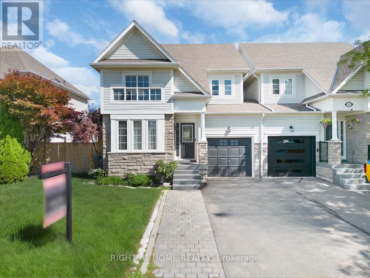 59 Wandering Trail Dr, Brampton Northwest Sandalwood Parkway, ON L7A 1T3