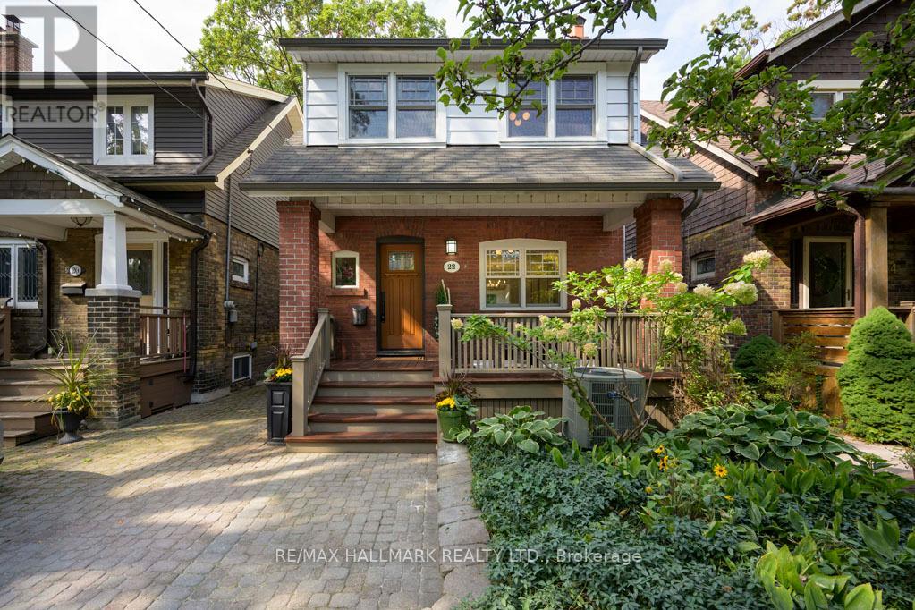 22 Beck Ave, Toronto East End-danforth, ON M4C 4L5