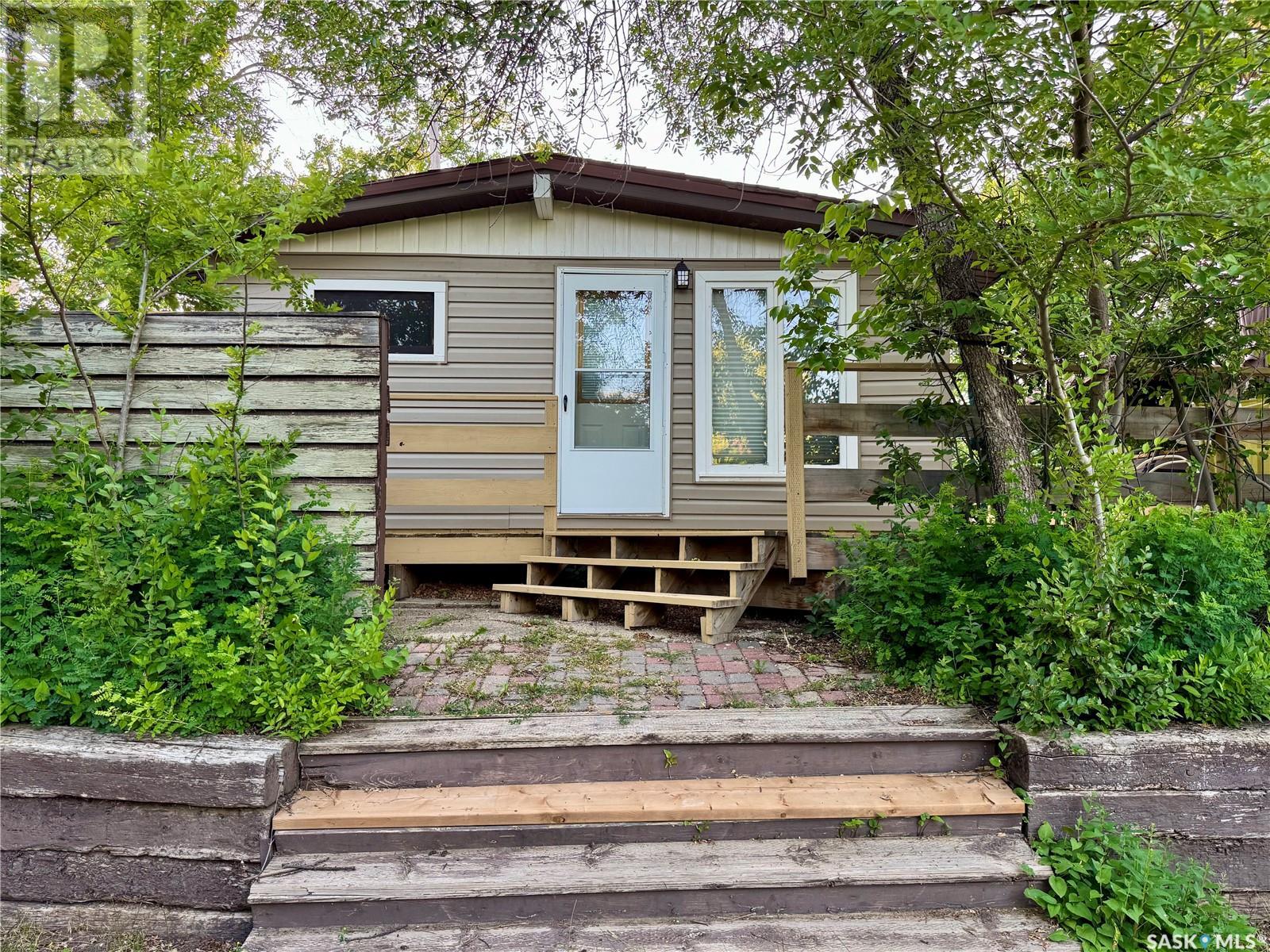 1192 Grand Ave, Buena Vista, SK S2V 1A2