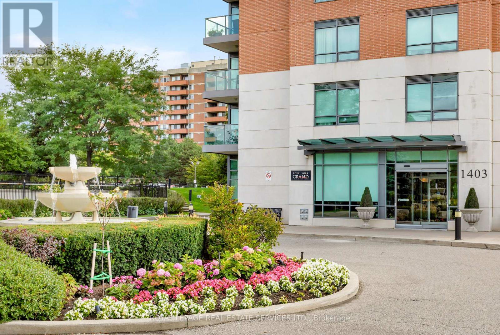 708 1403 Royal York Rd, Toronto, ON M9P 0A1