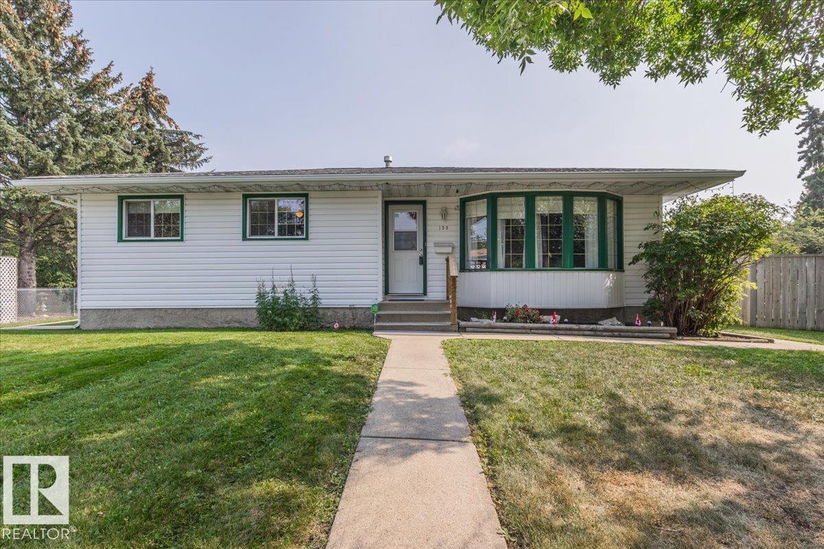 133 Elm Cr, Wetaskiwin, AB T9A 2C7