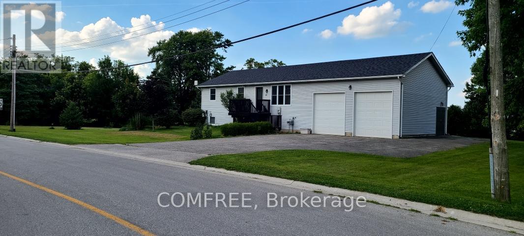 14 Wellington Ave, Southwest Middlesex, ON N0L 1A0